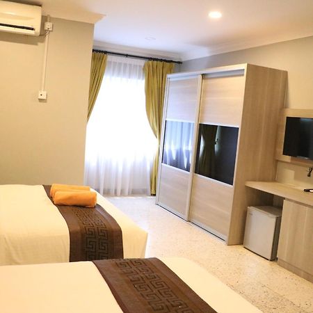 Hotel Felda Residence Tekam , Ppp Tun Razak Kampong Sungai Batu Kültér fotó