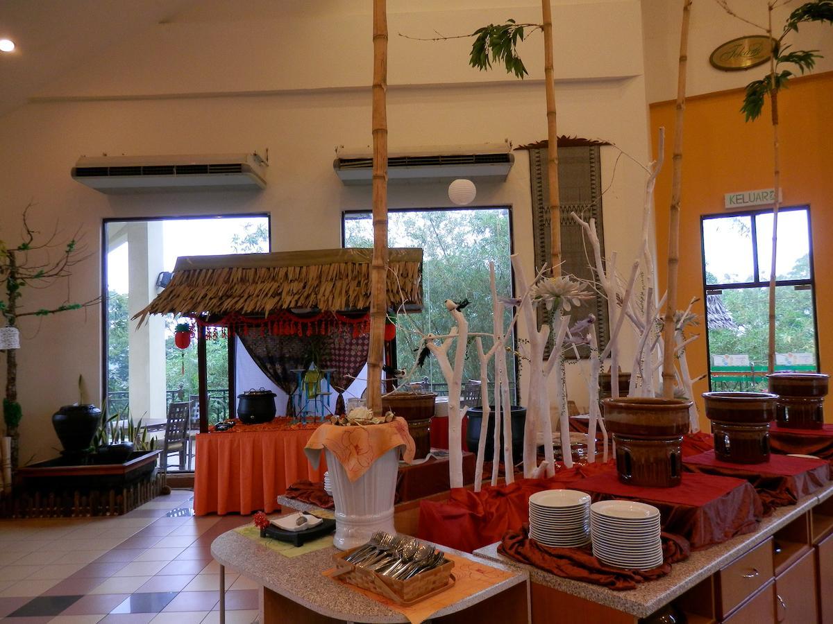 Hotel Felda Residence Tekam , Ppp Tun Razak Kampong Sungai Batu Kültér fotó