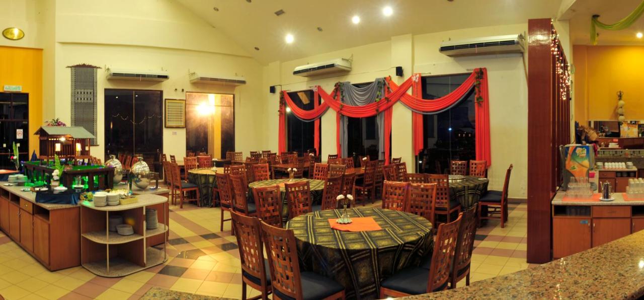 Hotel Felda Residence Tekam , Ppp Tun Razak Kampong Sungai Batu Kültér fotó